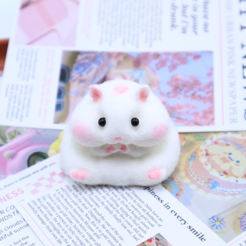 High quality, food grade silicone adorable hamster squishy toy – soft stress relief and cute gift for all ages