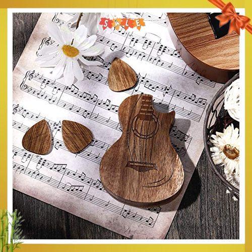 Boao Guitar Pick Box Holder with 3 Pcs Wooden Guitar Picks, Wooden Collector Engraved Guitar Pick Box Classical Triangle Guitar Picks for Present Music Instrument Guitar Bass(Classic)