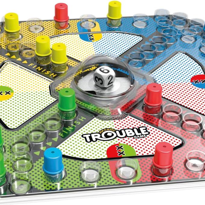 Hasbro Gaming Trouble Board Game for Kids Ages 5 and Up 2-4 Players (Packaging may vary)