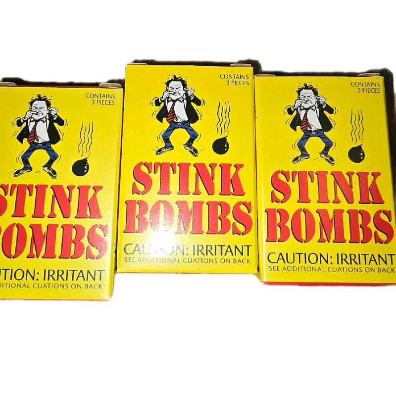 Stink Bombs - Rotten Fart Smell - Novelty Toy for Gag Joke Prank - Perfect for a Funny Prank