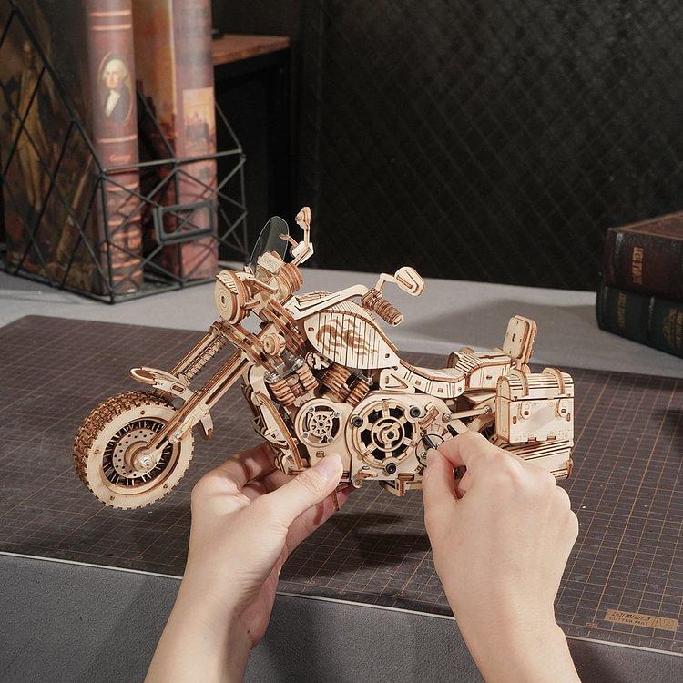 ROKR Cruiser Motorcycle LK504 3D Wooden Puzzle