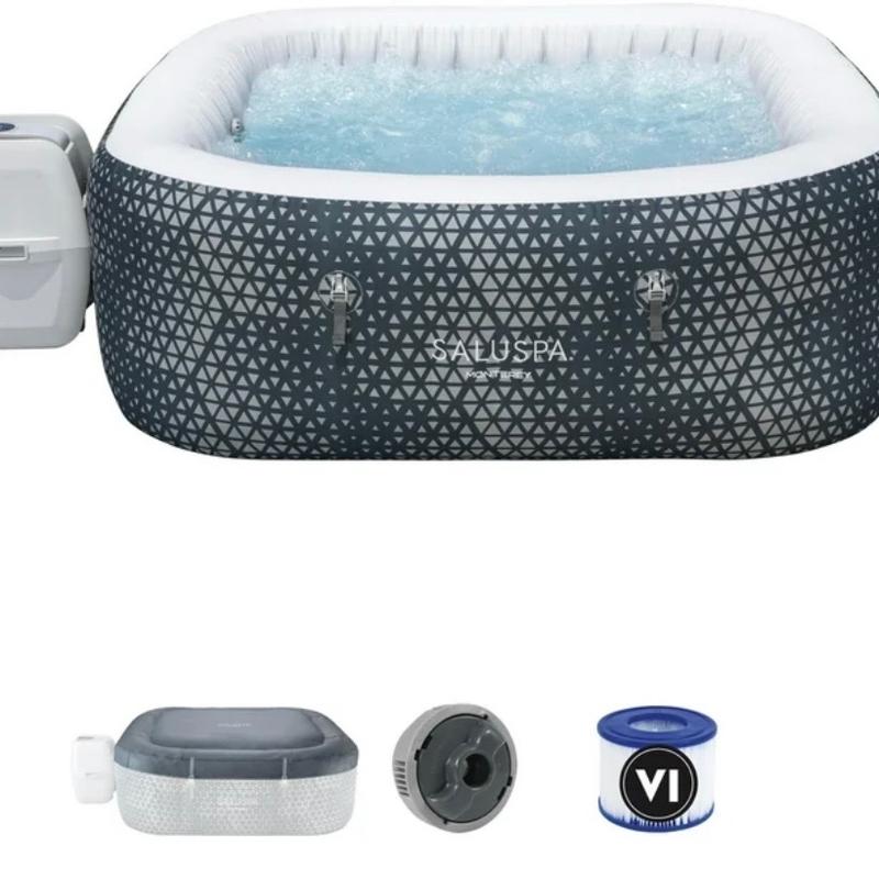 AirJet Outdoor Inflatable Square Hot Tub 4-6 Person with Pump