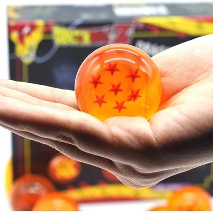 Dragon Crystal Ball Z Dragon Crystal Ball 7 stars 7 anime 4.3 cm Dragon Crystal Ball yellow.Diameter 1.7 inches.ornaments。