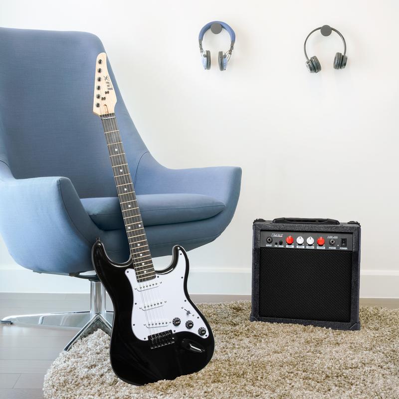 LyxPro CS Series Full Size Electric Guitar Kit with 20W Amplifier and All Accessories To Play Out Of The Box - 39 Inches