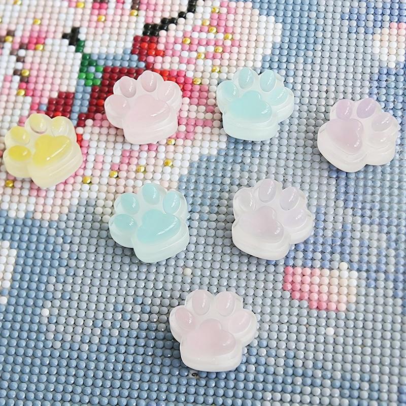 Random Color Cute Cat Paw Design Self-adhesive Cover, Embroidery Accessories, Canvas Protective Film Fixing Tools