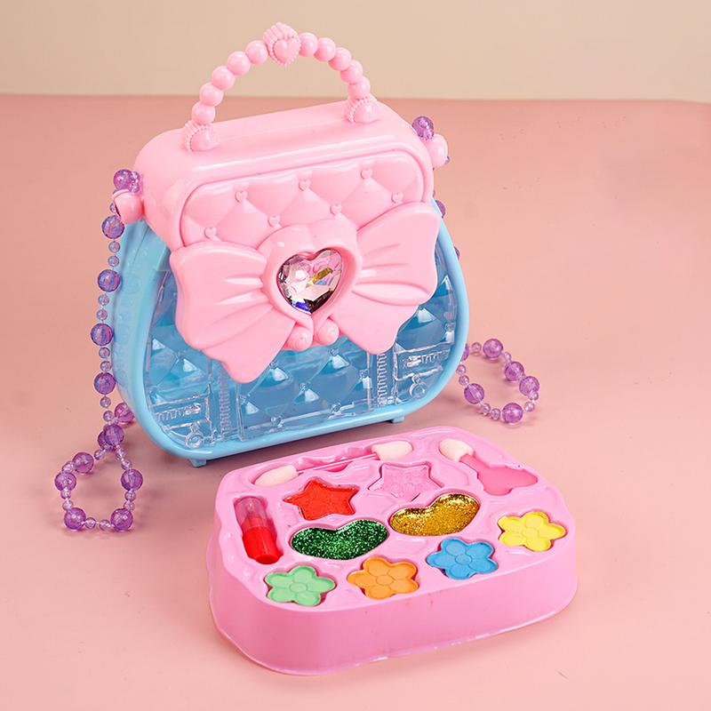 Makeup Kit for Girls - Princess Real Washable Make Up Set, Safe & Non-Toxic Little Girl Makeup Set, Handbag Girls Toy for Little Girls Aged 5 6 7 8 9 10+ (Eyeshadow Colors Are Shipped Randomly)