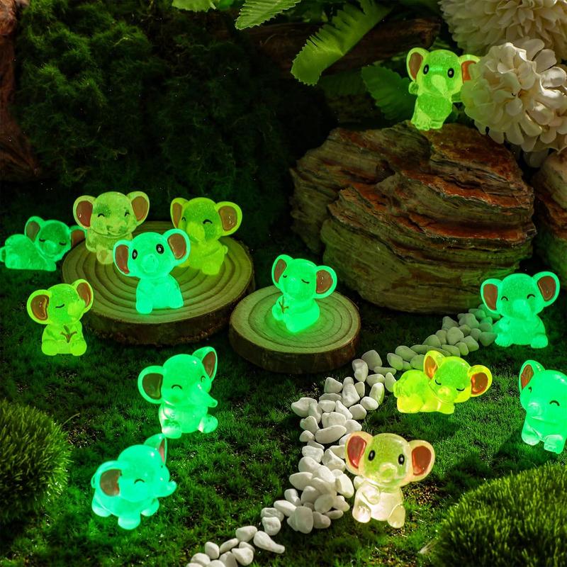 Random Color and Style Luminous Elephant Design Resin Ornament, Cute Mini Glow in The Dark Elephant Decoration, DIY Decorative Accessories