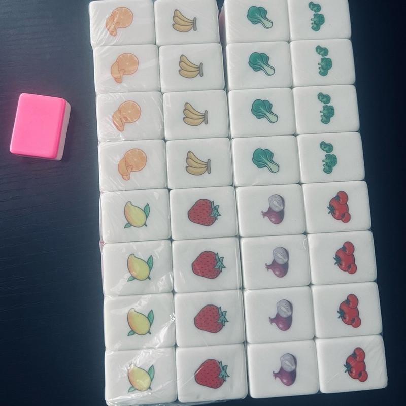 Friendly game set 65 tiles 3cm*2cm*1.4cm White Pink Fruits & Vegetables partern