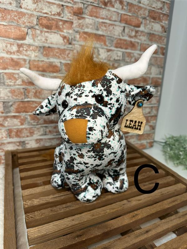 Personalized Farm Pals Stuffed Plushies | Stuffed Farm Animals | Personalized Highland Cow | Longhorn Cow Plushie | Christmas Gift