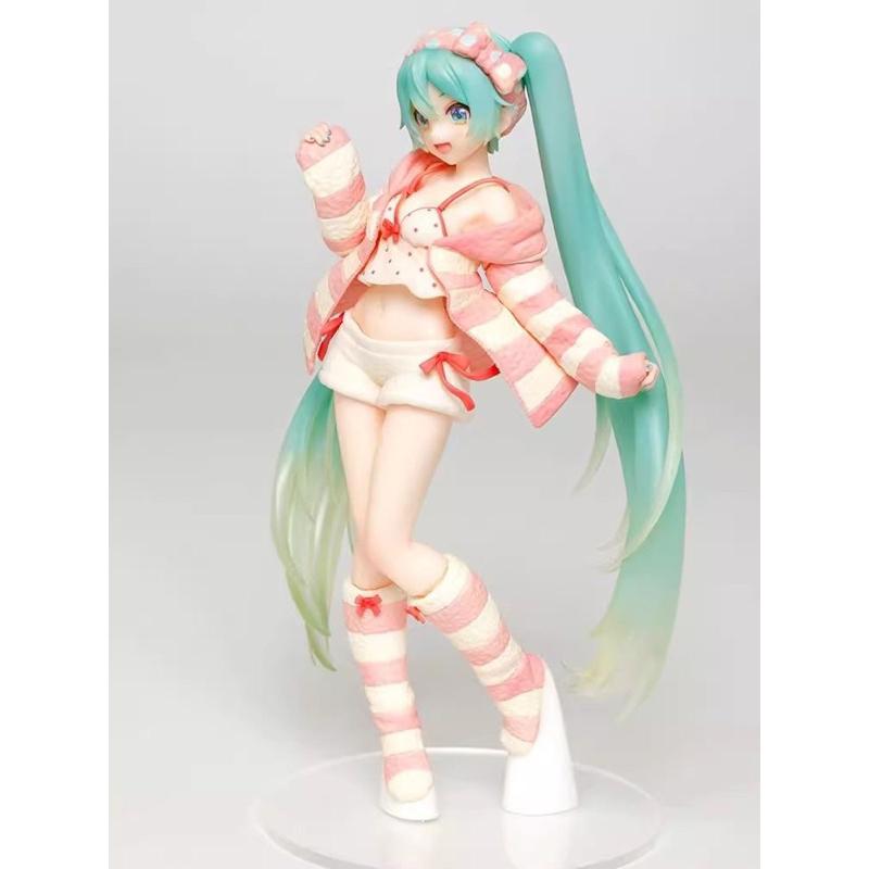 Hatsune Miku Character Figure in Cat Hoodie - Decorative Model for Fans and Collectors