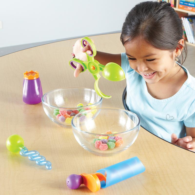 Learning Resources Sand & Water Fine Motor Tool Set, Ages 3+