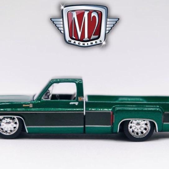 M2 Machines 1978 Chevrolet Silverado 30 Diecast Model Toy Vehicle in Green 1 64 scale