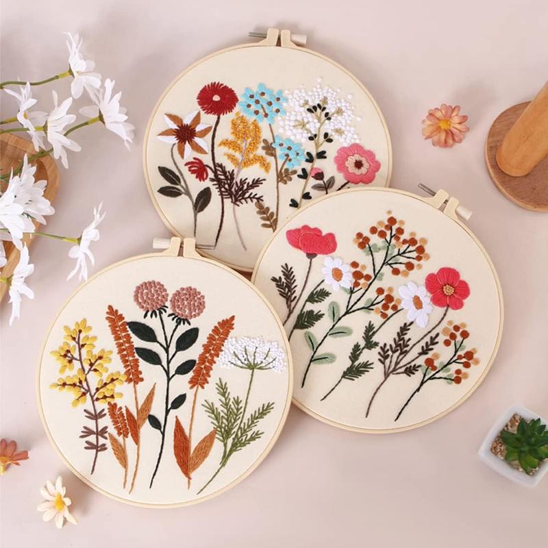 Picoey Flower Embroidery Kit for Beginners with Pattern and Instructions,4 Pack Cross Stitch Kits,2 Wooden Embroidery Hoops,Threads and Needles,Needlepoint Kit for Adults