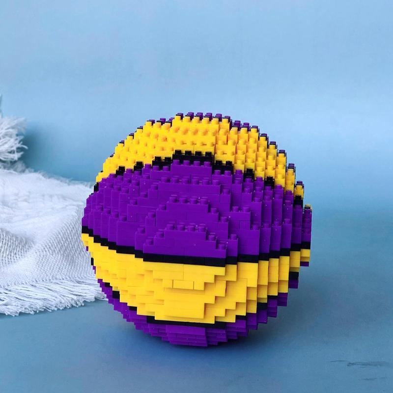 Football & Basketball Building Blocks, Creative DIY Micro Assembled Model , Three-dimensional Educational Brain Teaser Ornament for Home Decoration