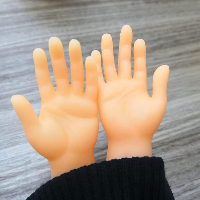 30 count Tiny Finger Hands Mini Rubber Finger Puppets, Miniature Small Hands Ealistic Cute Little Hand Finger for Gifts Puppet Show Prank Gag Performance Party Favors