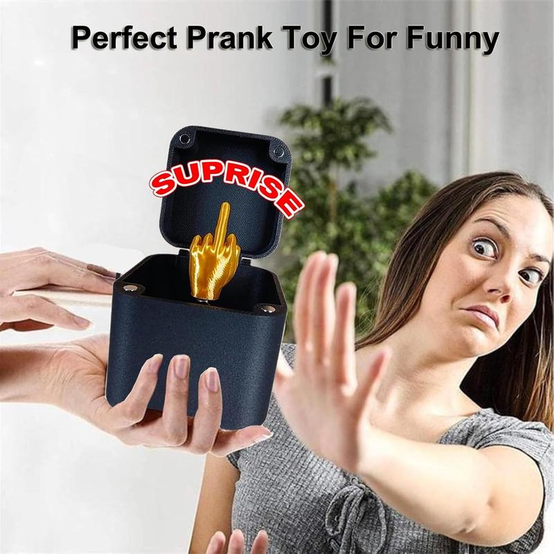 Middle Surprise Finger Gift Box, Finger Middle in a Box, Annoying Gift Box, Gag Gift Box, Spoof Hand Prank Pop Up Gift with Box for Adults, Funny Prank Gift Box for Office Desktop Decor (Golden)