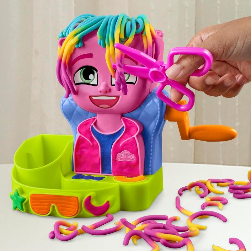 Play-Doh Hair Stylin' Salon Playset with 6 Cans, Pretend Play Toys for Girls and Boys Ages 3 and Up