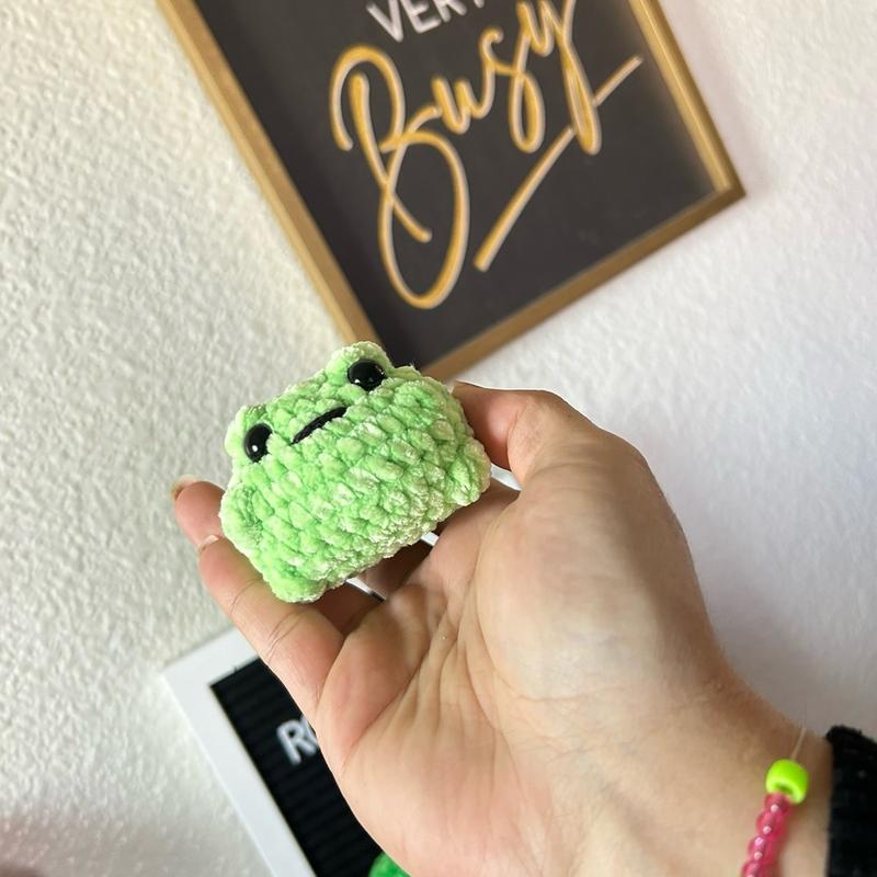 Crochet big booty toad