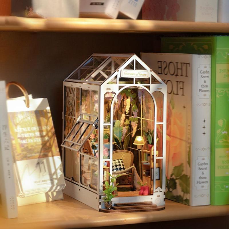 DIY Wooden House Kit, Creative Miniature House Model for Age 14+, Home Room Office Decoration for Birthday Gifts