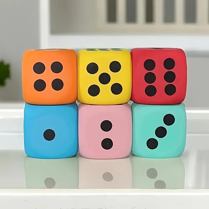 Random Color Dice (4 Counts), Soft Foam Dice, Educational Supplies for Learning & Home Entertainment, Ideal Gift for Birthday Party