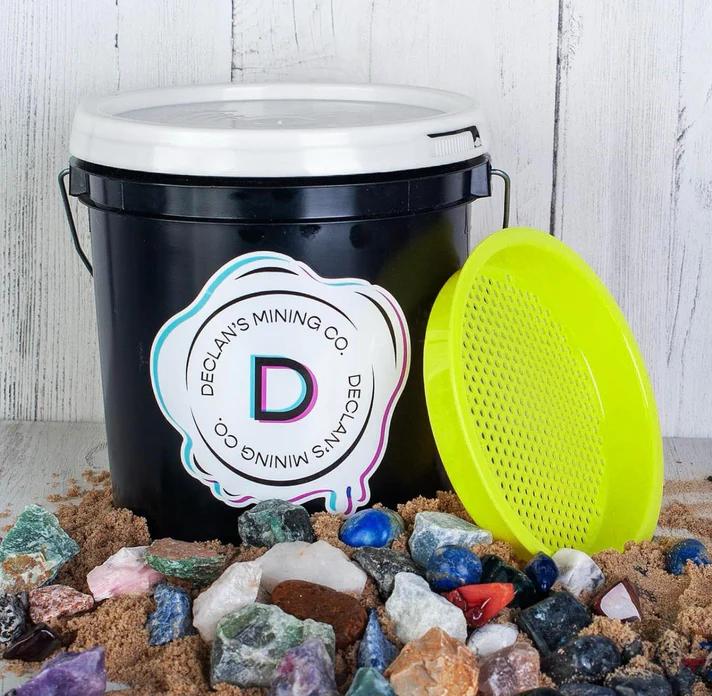 Declan's Gallon Mix Bucket-Includes Sifter , Confetti Sand , Raw Stones...