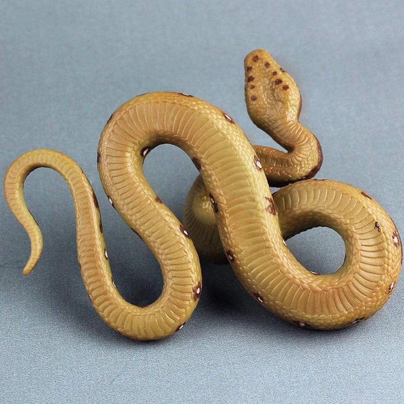 STOBOK Realistic Snake Toy Rubber Snake Figure for Halloween Prank Props