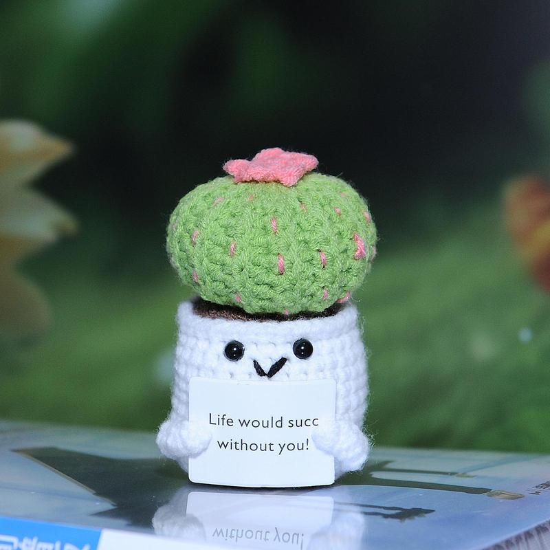 Cute Prickly Pear Ornament, Creative Hand Knitting Dool, Home Decor for Living Room Bedroom Office