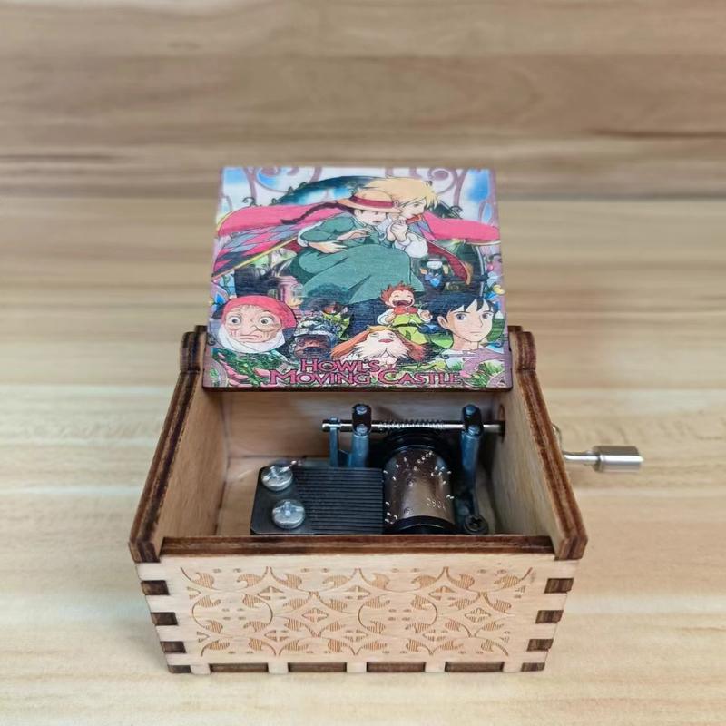 Wooden Hand Crank Howl Music Box as Gift for Home Decor Ornament desk accessory