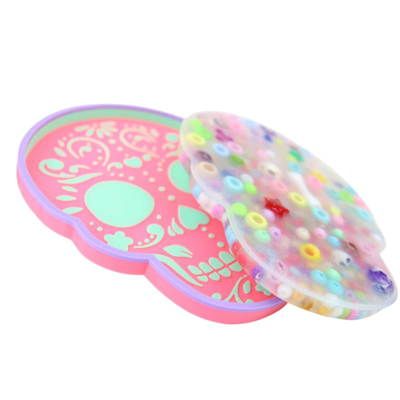 SUGAR Skull Picky Pad and Tray- Satisfy Your Urge to Pick, Pop and Peel Stress-Free!